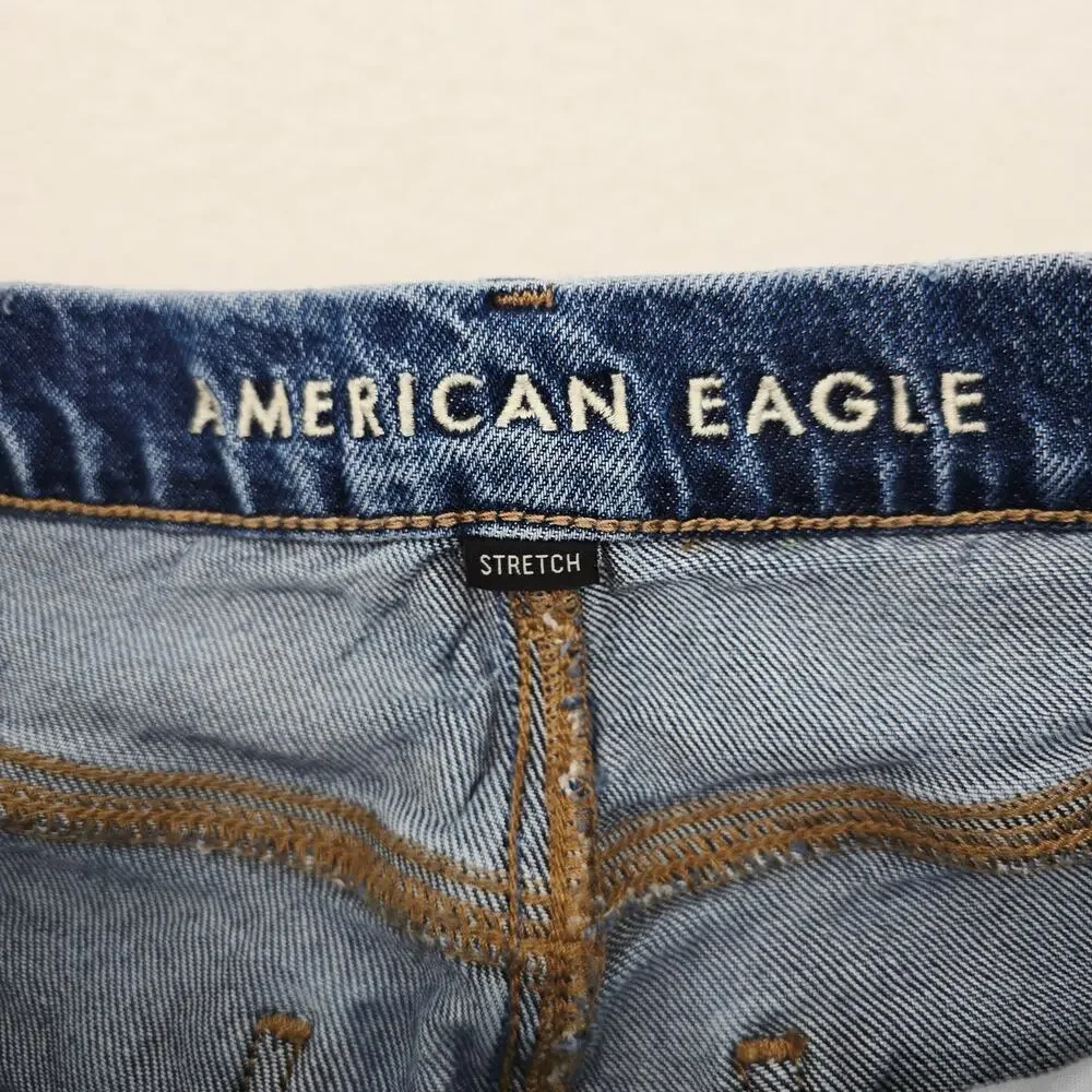 American Eagle Women's Curvy 90's Bootcut Jeans 8 Short - Picture 3 of 6